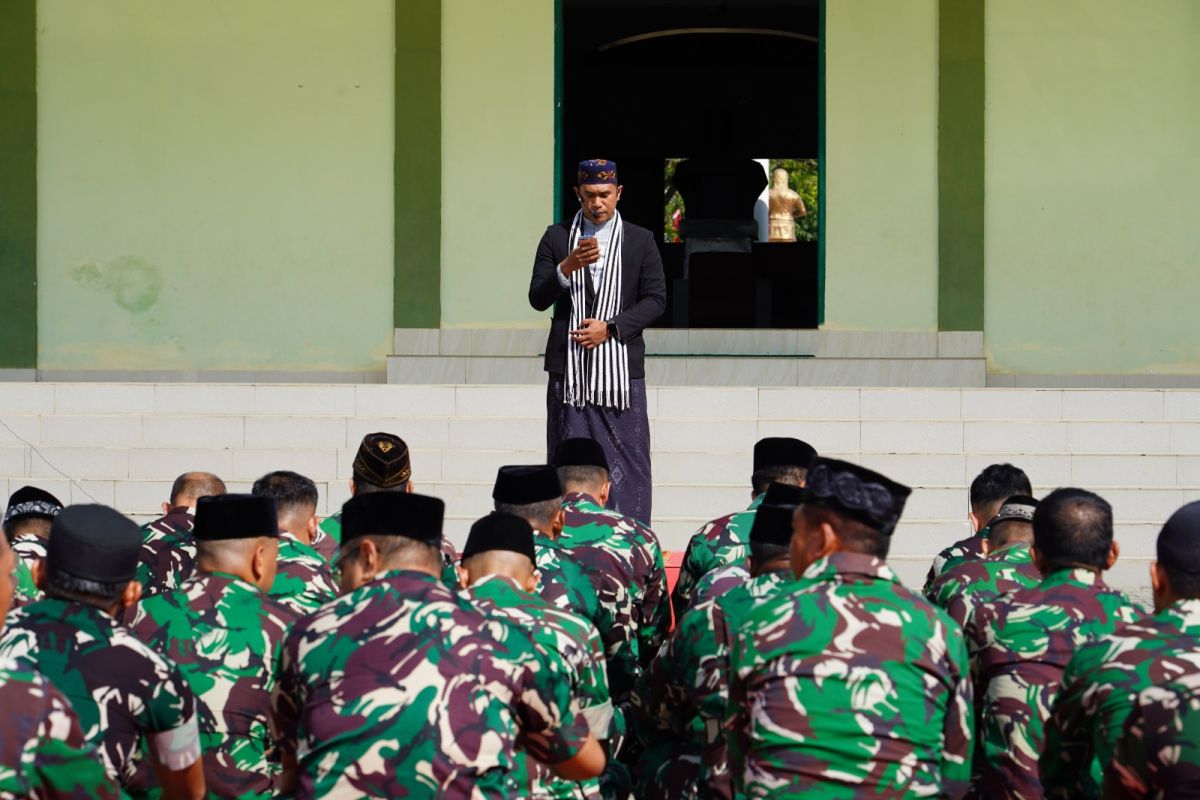 Korem 143/HO Gelar Sholat Istisqa, Doakan Turunnya Hujan dan Keselamatan Masyarakat