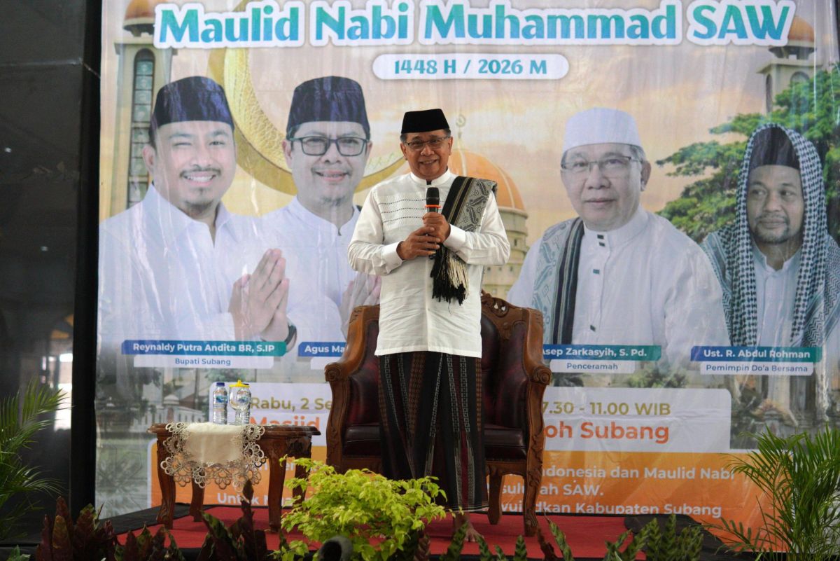 HADIRI TABLIGH AKBAR MAULID NABI, KANG AKUR AJAK MASYARAKAT TELADANI AKHLAK RASULULLAH DAN DO’AKAN KORBAN BENCANA