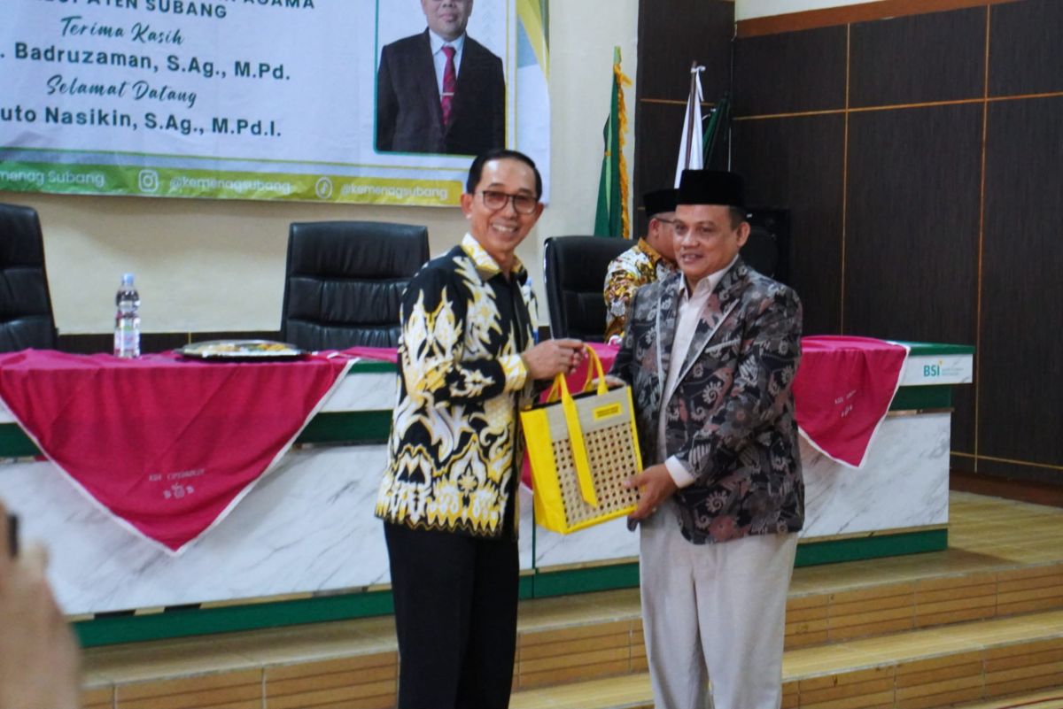 KANTOR KEMENAG SUBANG BERPERAN DALAM MENJAGA KONDUSIVITAS SUBANG, TEGAS KANG ASEP NURONI