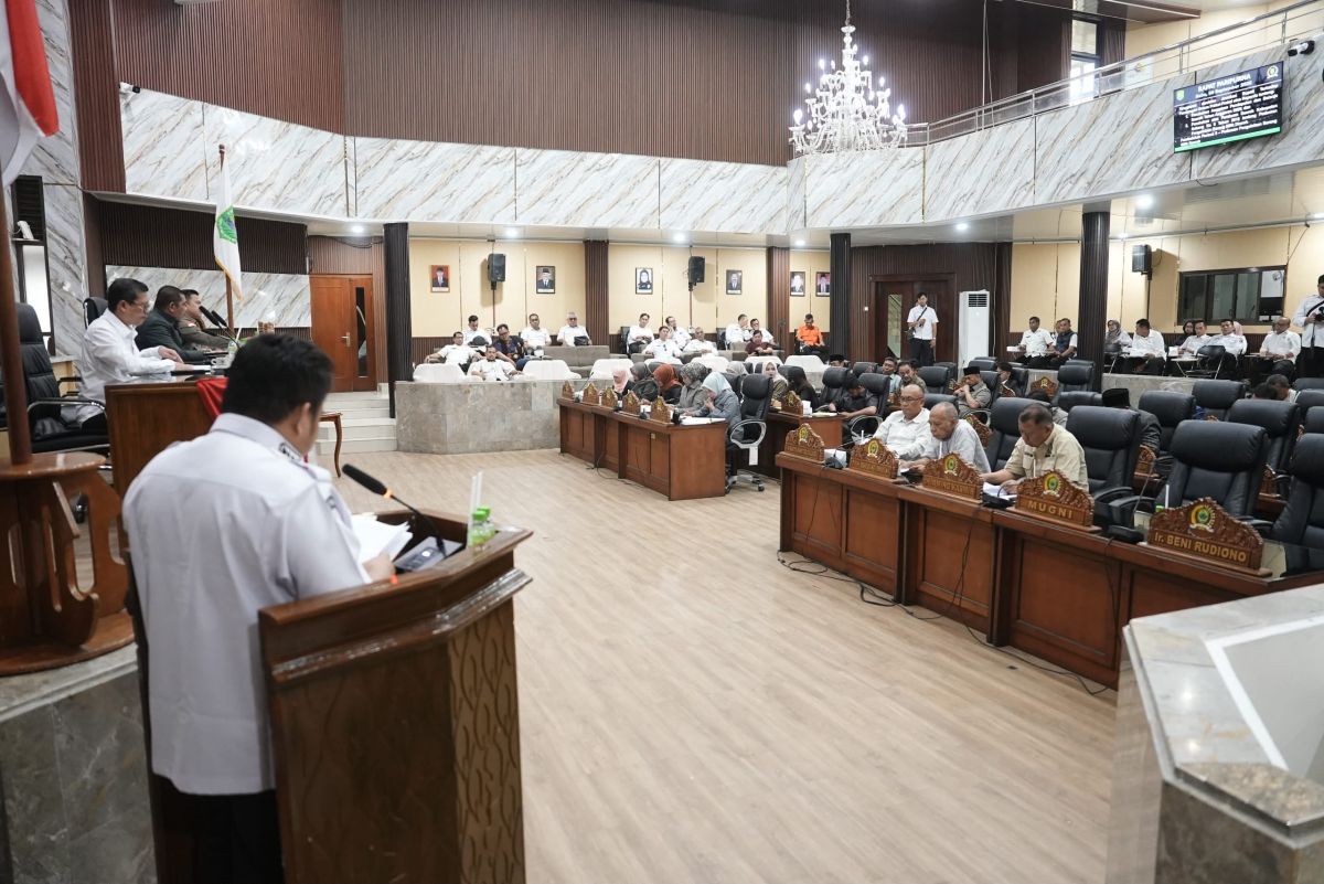 Bupati Subang Sampaikan Jawaban atas Pandangan Umum Fraksi-Fraksi atas Rancangan Perubahan APBD TA 2026