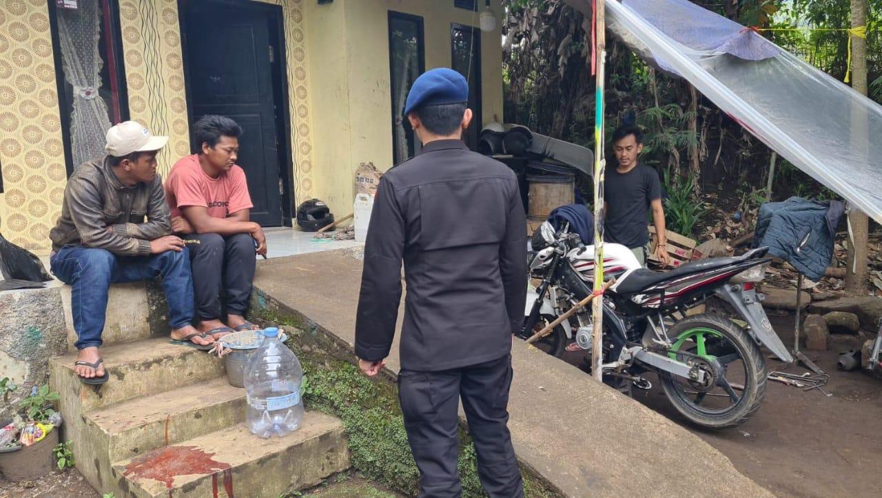 AGAR MASYARAKAT TERTIB DALAM MASA PEMILU DAMAI 2024, SAT BRIMOB POLDA JABAR BERI IMBAUAN