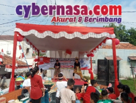 Antusias Warga Dalam Mengikuti Kegiatan Jalan Santai HUT RI Ke -80 Warga RW 02 Kelurahan Soklat