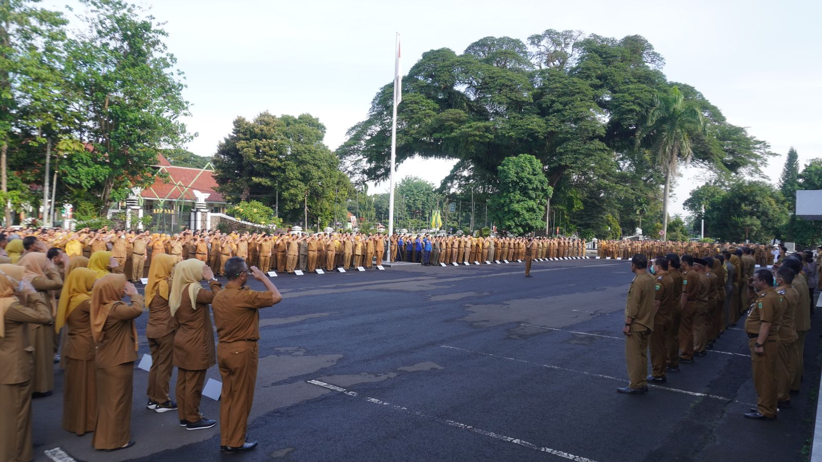 Apel Gabungan Perdana di Awal 2025, Pj Bupati Subang Ajak Tingkatkan Kolaborasi Raih Prestasi