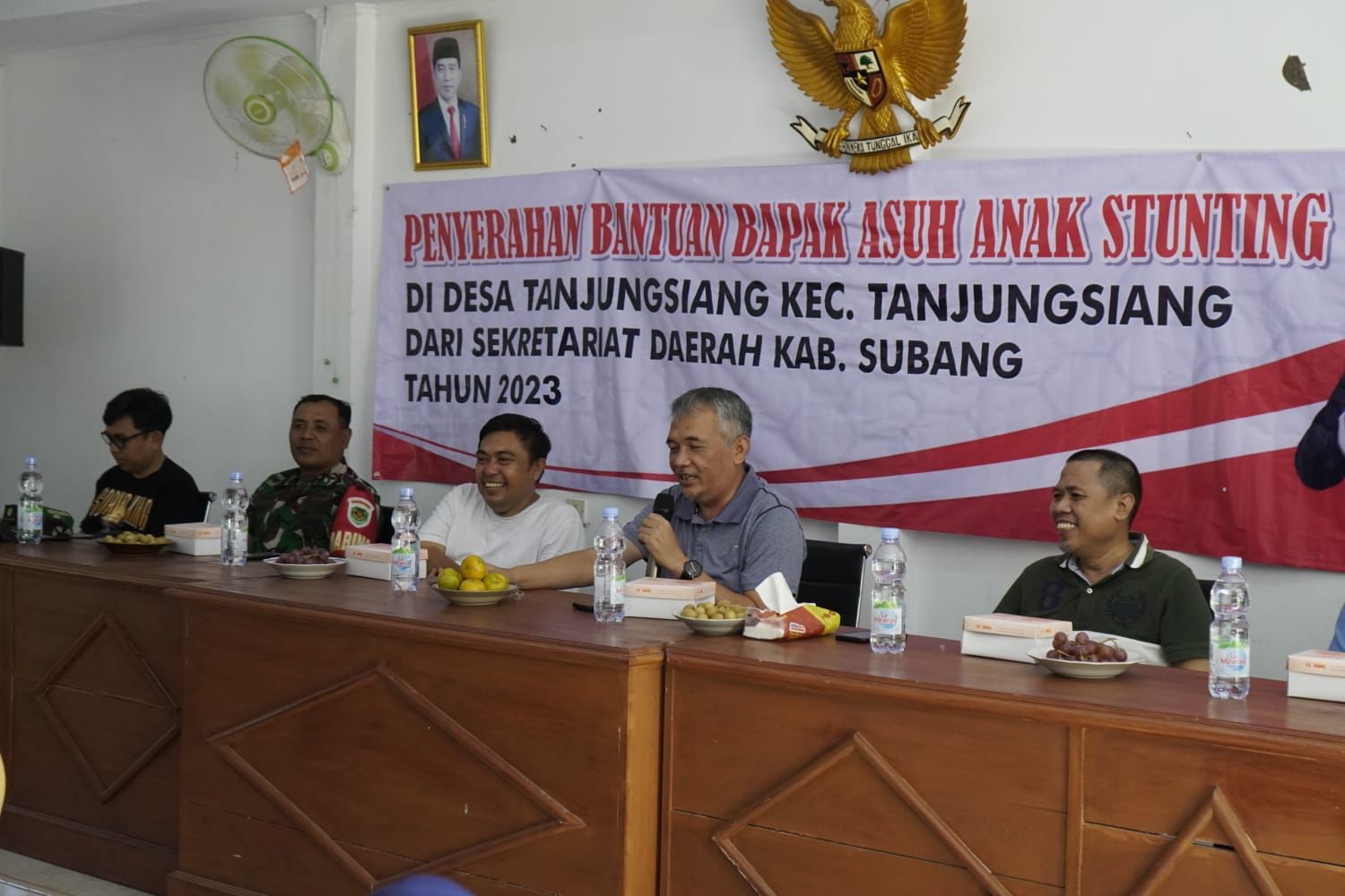 ASDA 3 SERAHKAN BANTUAN BAAS,  KANG JIMAT DORONG BAAS SEBAGAI GOTONG ROYONG ATASI STUNTIN