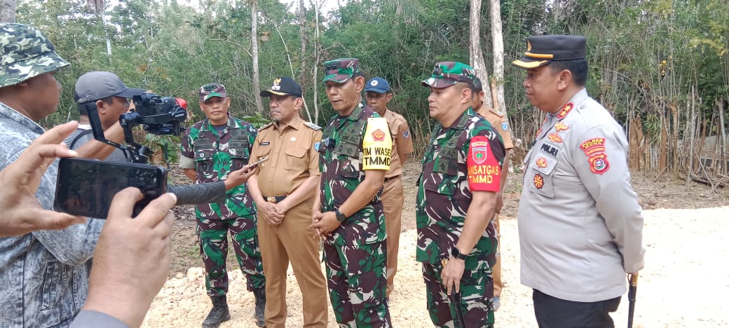 Asops Kasad, Selaku Ketua Tim Wasev Tinjau TMMD 118 Kodim 1416/Muna
