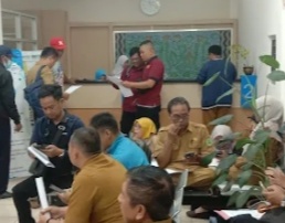 Badan Pendapatan Daerah ( BAPENDA ) Subang Dipenuhi Ratusan Guru Sekolah Dasar Negeri ( SDN )