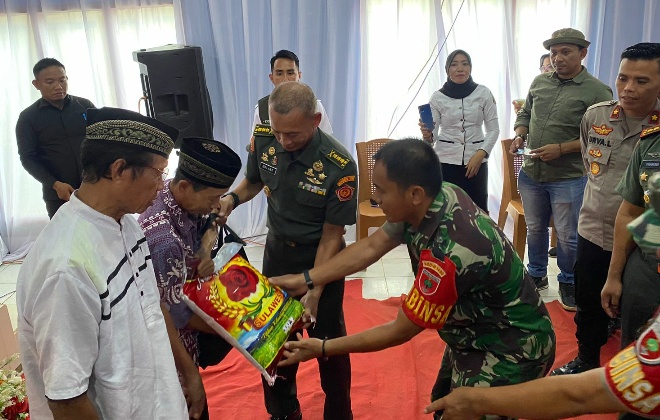 Bakti Sosial Dalam Rangka Serbuan Teritorial TNI TA 2024 di Wilayah Kodim 1430/Konut
