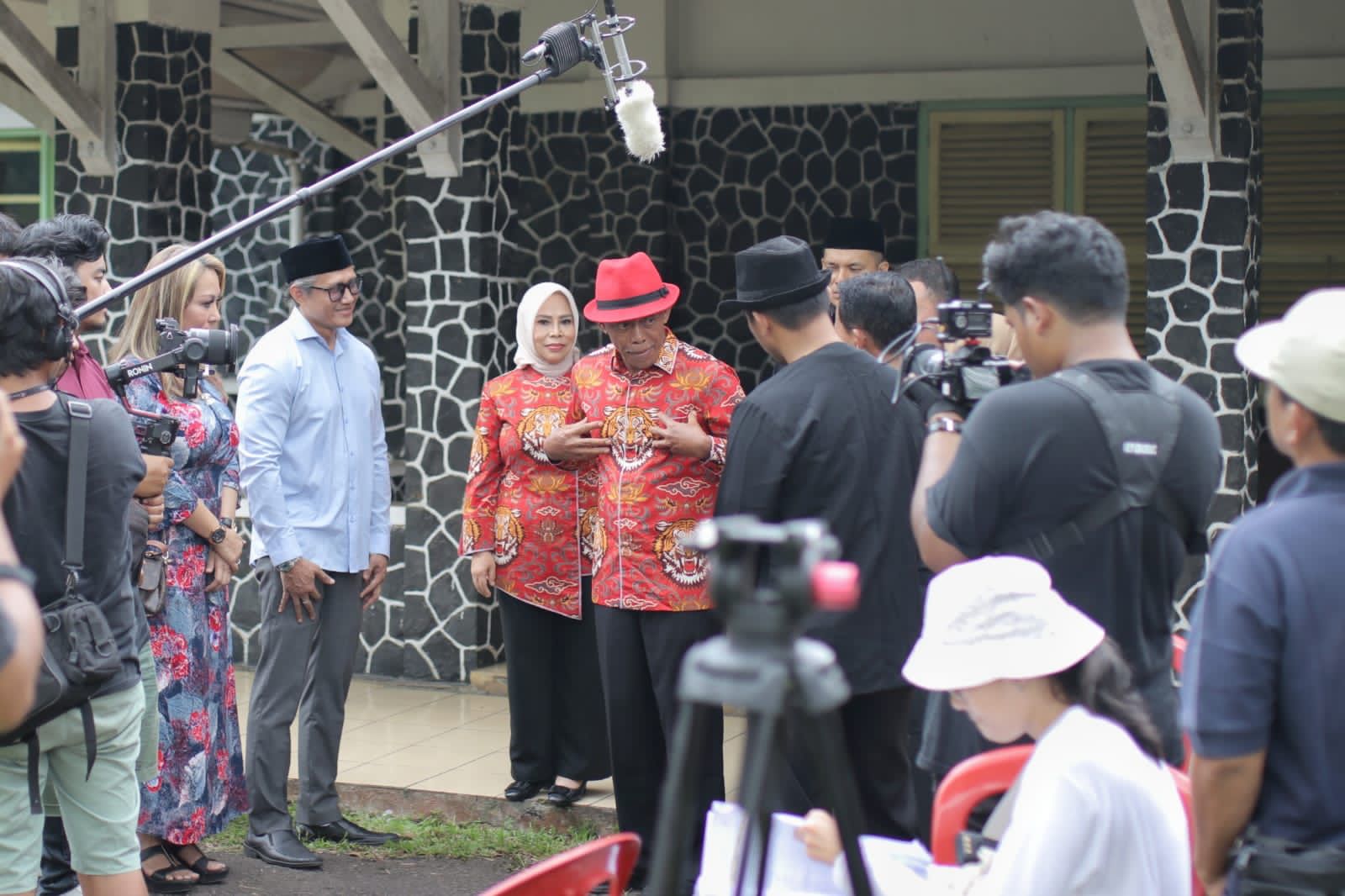 Bersama Mimih, Kang Jimat Beradu Akting dalam Film Pendek Tentang Subang