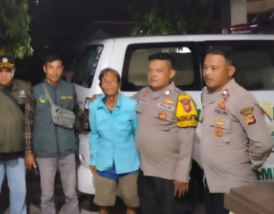 Bhabinkamtibmas Desa Cikawung Bripka Sigit di dampingi Kanit Provos Aiptu Murtantomo telah menyerahkan orang hilang  kepada pihak keluarganya