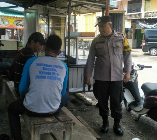 Bhabinkamtibmas Desa Tanjungsiang Himbau warganya agar pelihara Kamtibmas