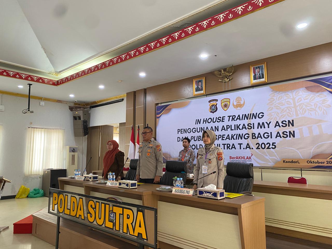 Biro SDM Polda Sultra Gelar In House Training Penggunaan Aplikasi My ASN dan Peningkatan Public Speaking Bagi ASN