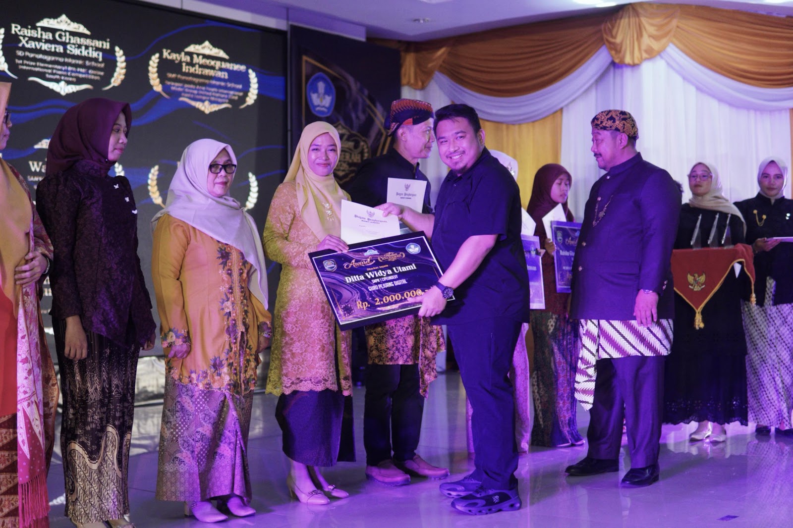 Buka Malam Anugerah Pendidikan 2026, Kang Rey Tegaskan 3 Pilar Utama untuk Masa Depan Subang