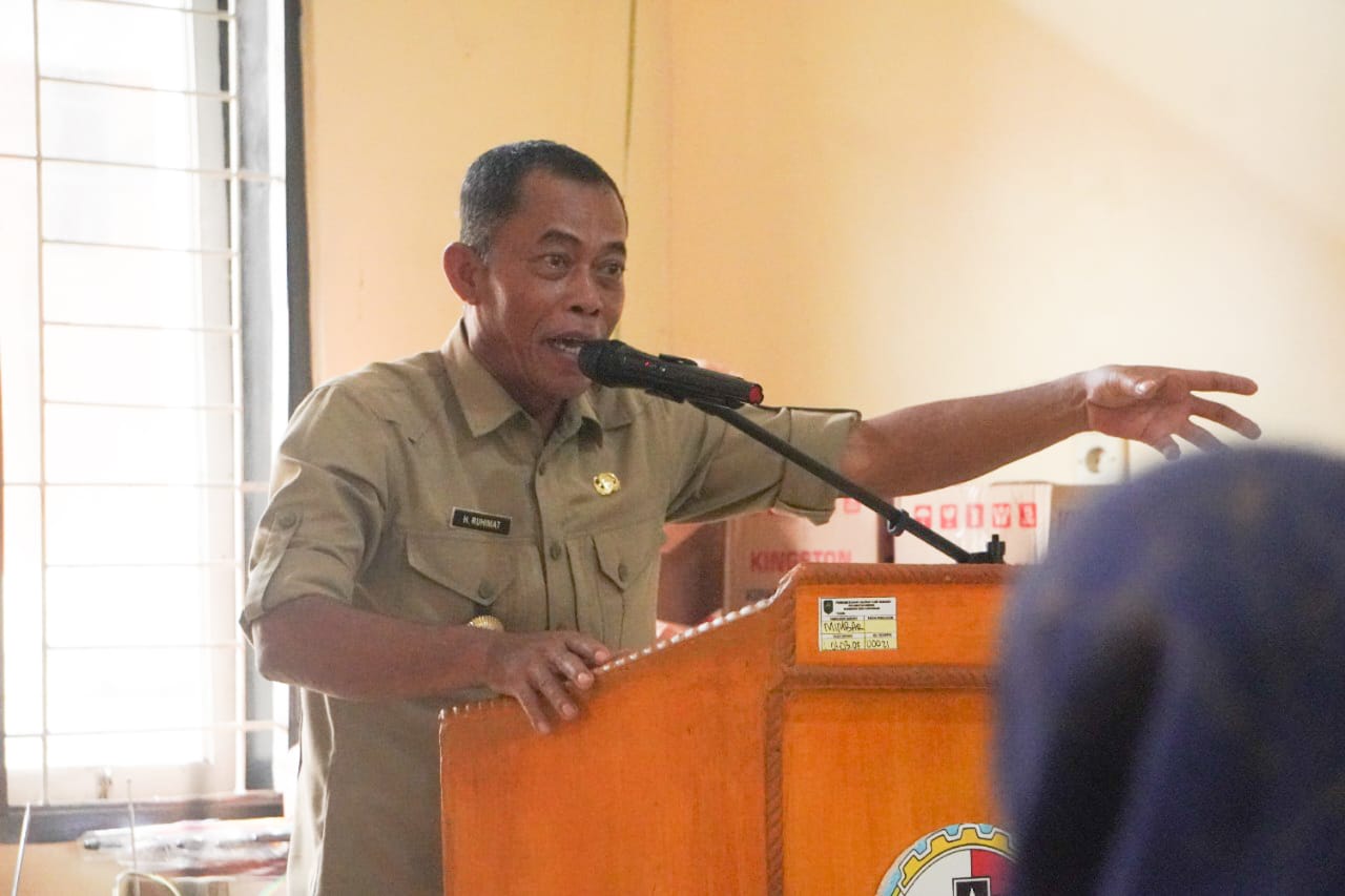 BUKA RAT KOPERASI MAWAR KARANGSARI, KANG JIMAT YAKIN KOPERASI DATANGKAN KESEJAHTERAAN