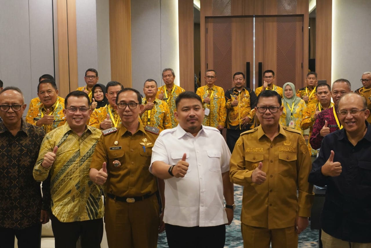 BUKA UJIKOM PEJABAT, KANG REY TEGASKAN HANYA MELIHAT KINERJA DAN KOMPETENSI