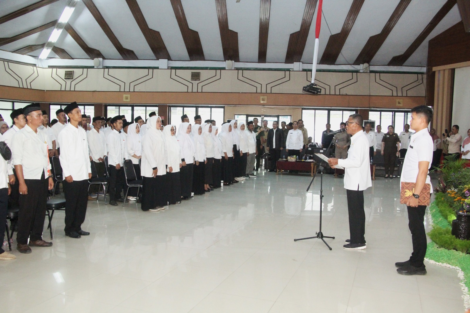 Bupati hadiri sekaligus lantik pengurus FKDM tingkat Kecamatan tahap 2