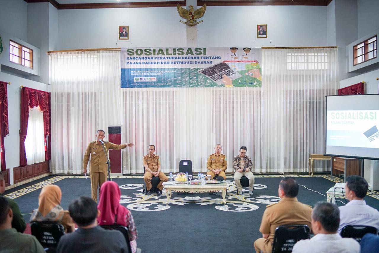 Bupati hadiri Sosialisasi Raperda Pajak & Retribusi Daerah