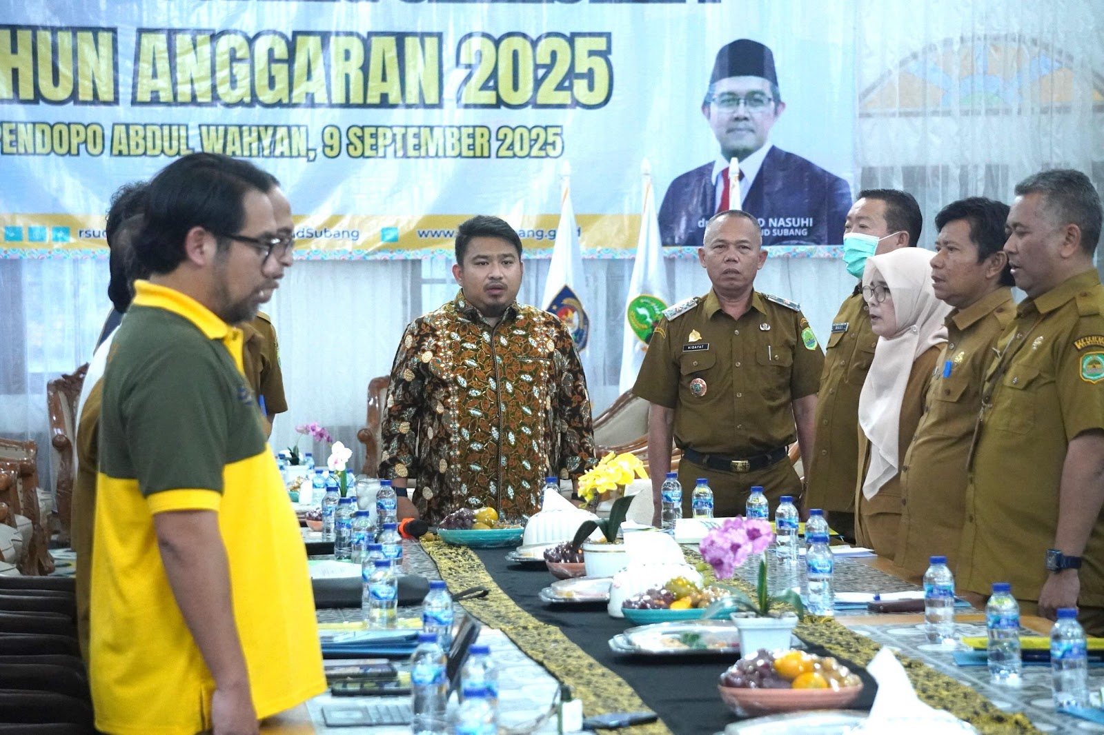BUPATI SUBANG BUKA RAPAT EVALUASI KINERJA BLUD RSUD SUBANG SEMESTER I TAHUN 2025