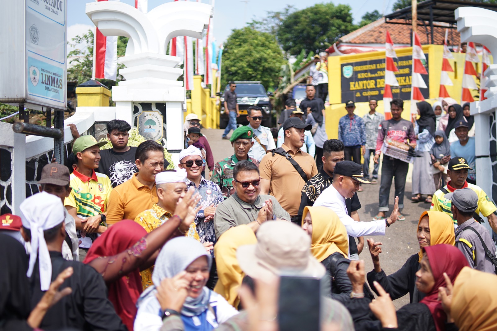 BUPATI SUBANG HADIRI MILANGKALA KE-46 DESA CIKADU, APRESIASI SEMANGAT MASYARAKAT DALAM MEMBANGUN DESA BERBASIS BUDAYA