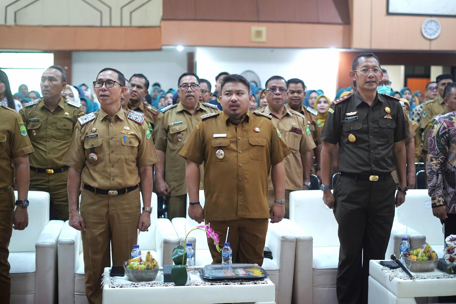 BUPATI SUBANG HADIRI PERINGATAN HARI KESATUAN GERAK (HKG) PKK KE-53 TINGKAT KABUPATEN SUBANG TAHUN 2025,TEGASKAN PERAN PKK DALAM PENGUATAN KELUARGA