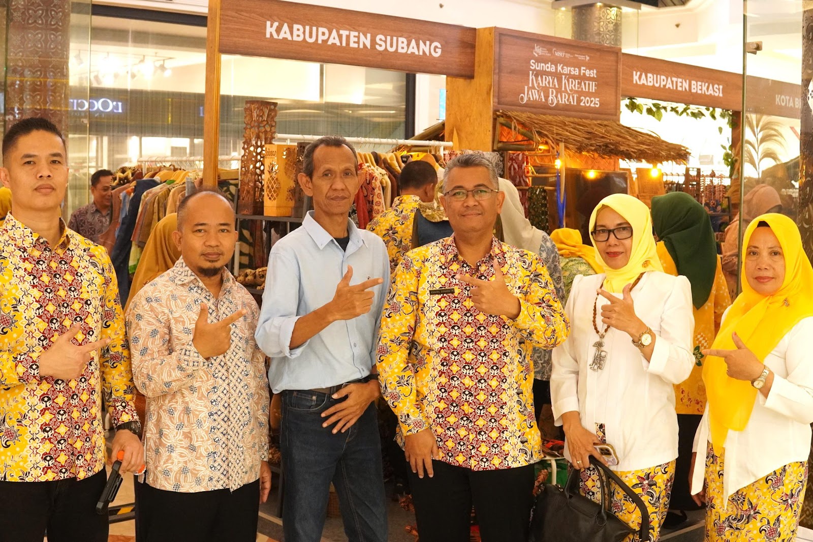 BUPATI SUBANG HADIRI SUNDA KARSA FEST 2025, SUBANG TAMPILKAN UMKM UNGGULAN DAN BUDAYA LOKAL DI PANGGUNG JAWA BARAT