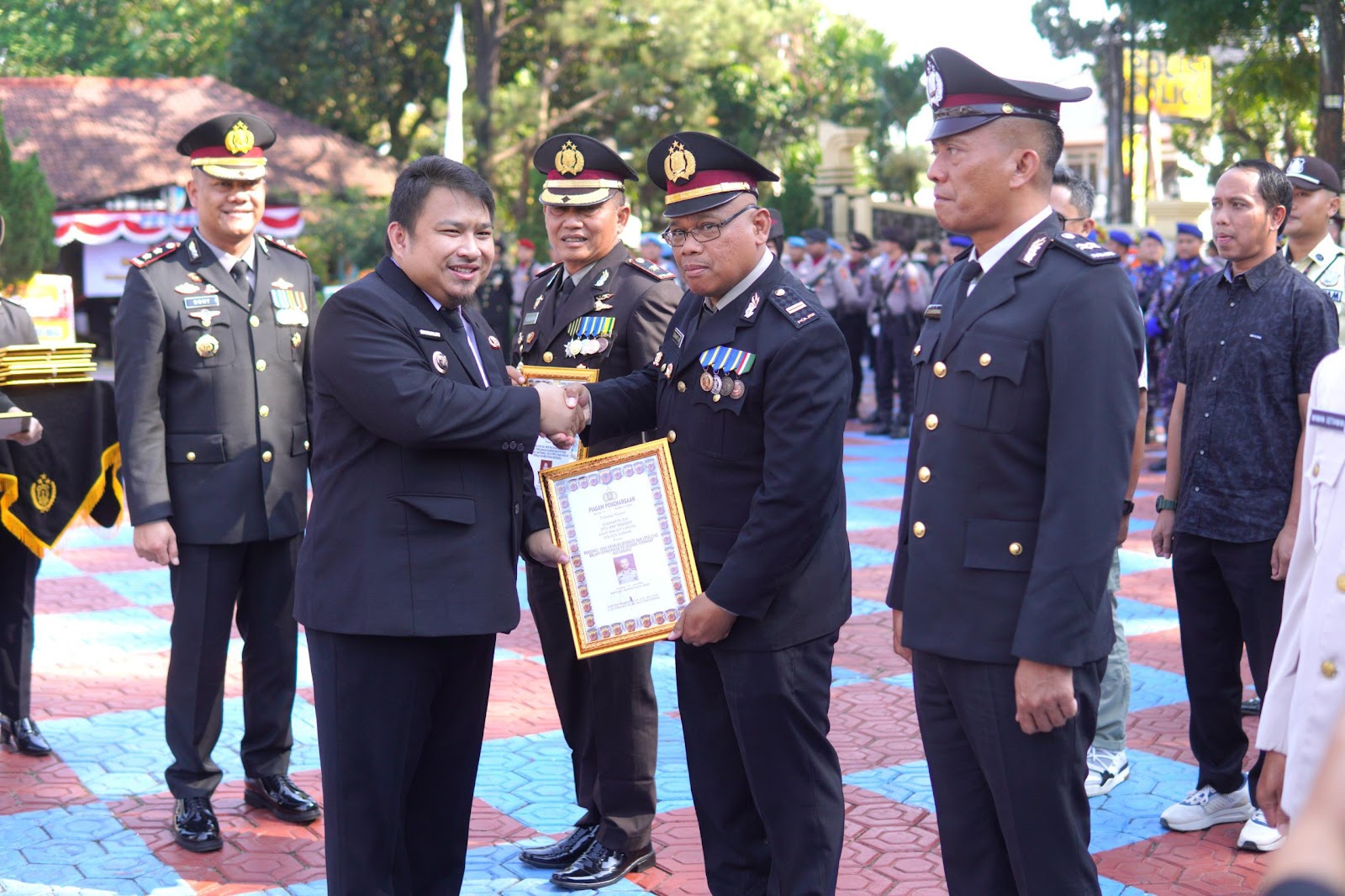 BUPATI SUBANG HADIRI UPACARA PERINGATAN HUT BHAYANGKARA KE-80 TAHUN 2026
