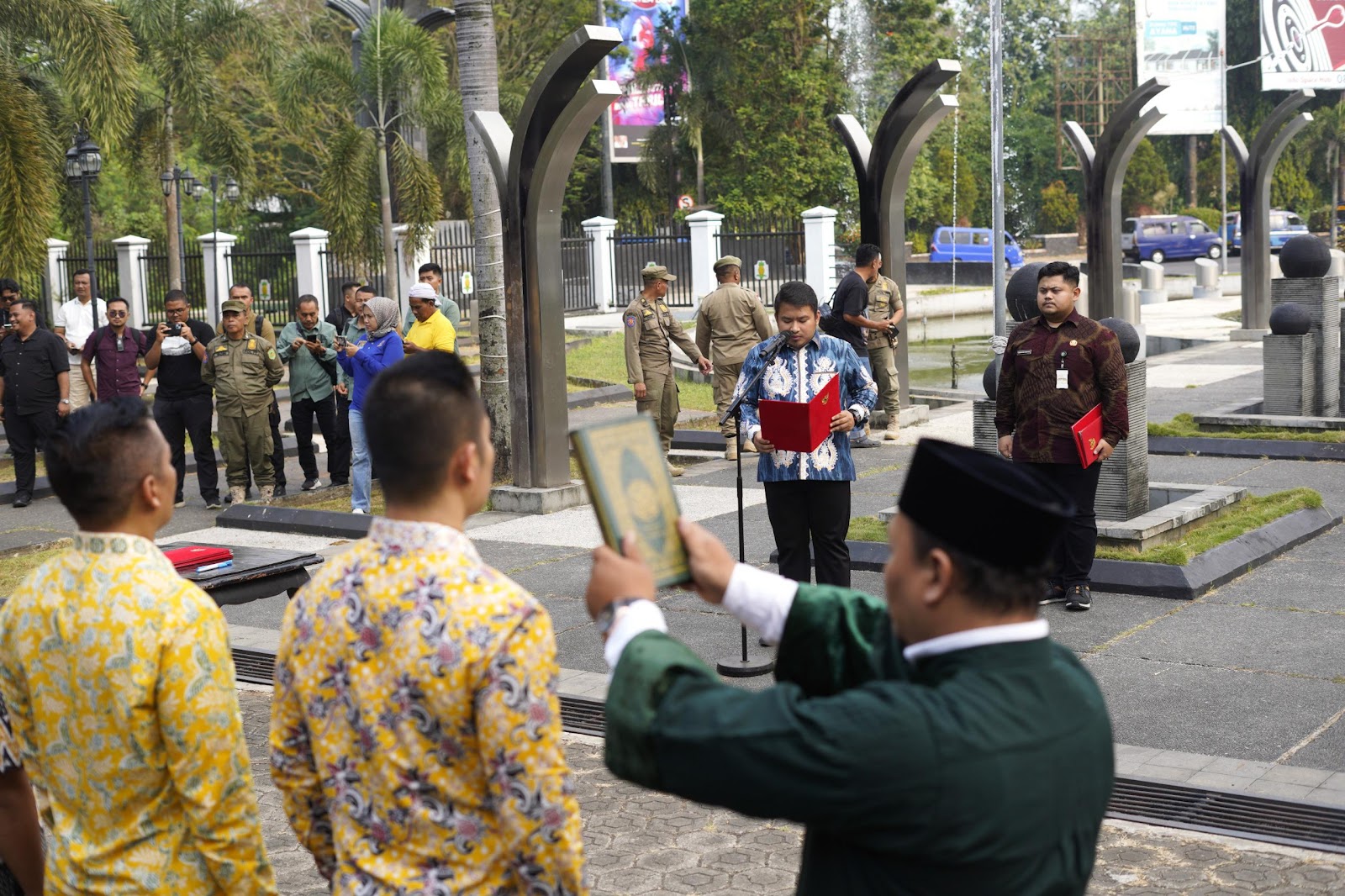 BUPATI SUBANG KUKUHKAN 18 PNS PIMPINAN TINGGI PRATAMA DAN ADMINISTRASI, TEGASKAN PROSES BERDASARKAN KOMPETENSI DAN INTEGRITAS