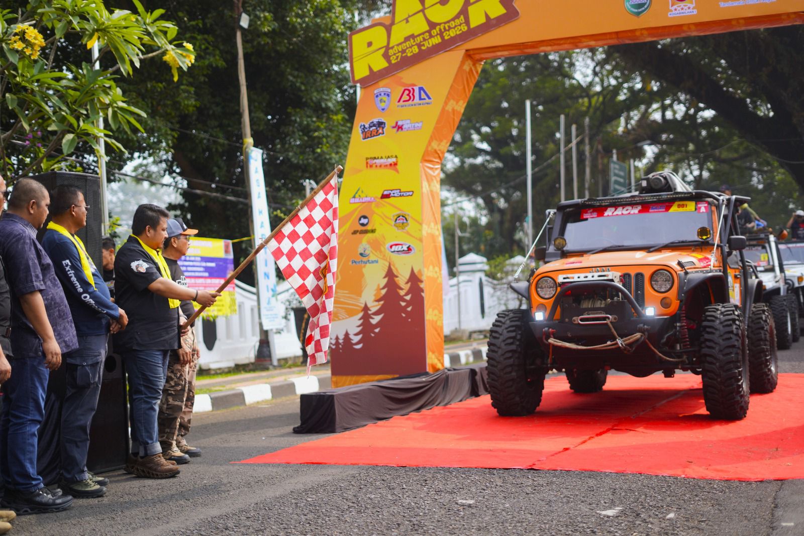 BUPATI SUBANG LEPAS RATUSAN OFFROADER DI RAOR KE-14: Dongkrak Wisata Alam, UMKM, hingga Pesona Industri Masa Depan