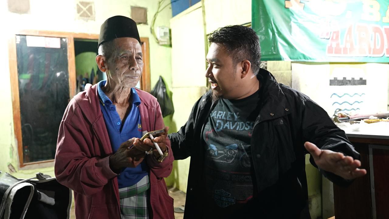 BUPATI SUBANG TEMUI ABAH UHEN,PEDAGANG BAKSO KORBAN UANG PALSU: GANTI KERUGIAN DAN LUNASI CICILAN