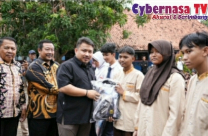 Cybernasa TV - Launching Seragam Sekolah Gratis, Bupati Subang Tegaskan Komitmen Pemerataan dan Kualitas Pendidikan