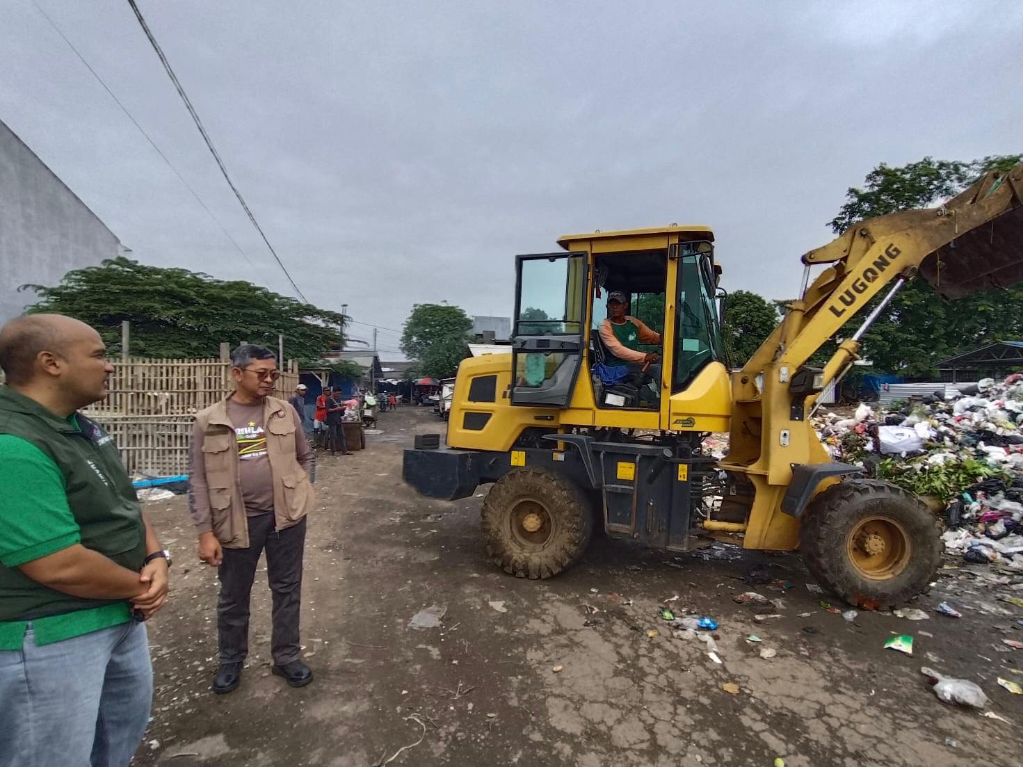 Cybernasa TV : Meninjau TPS Pujasera, Pj. Bupati Subang, Kang Ade Pastikan Penanganan Sampah Lebih Optimal