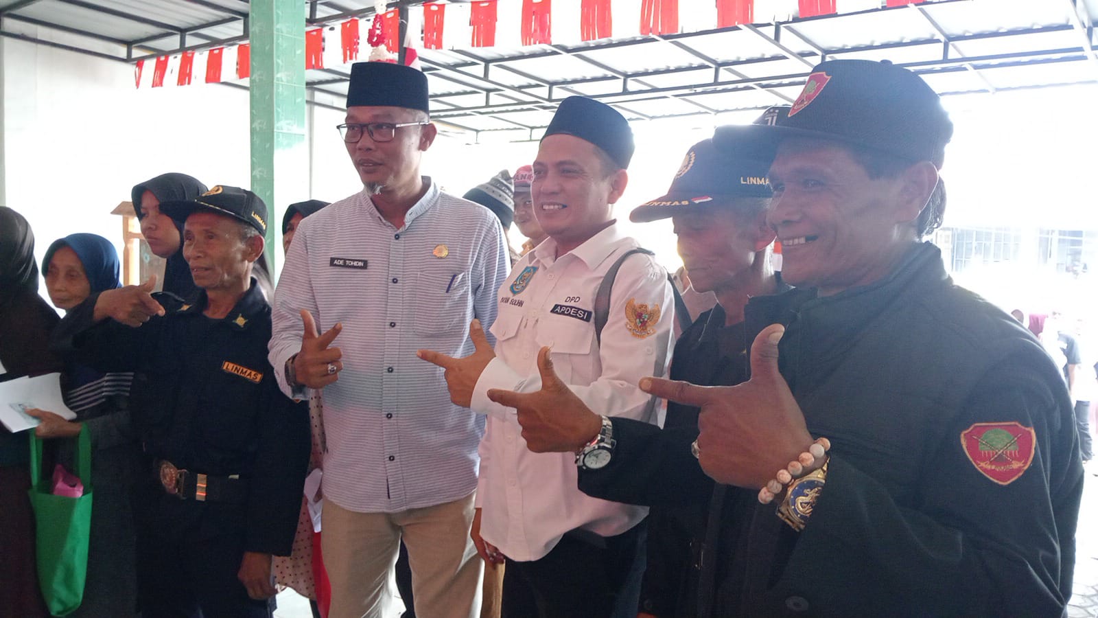 Cybernasa TV - Pemdes Cijengkol Salurkan Bantuan Beras Pemerintah Kepada 473 KPM