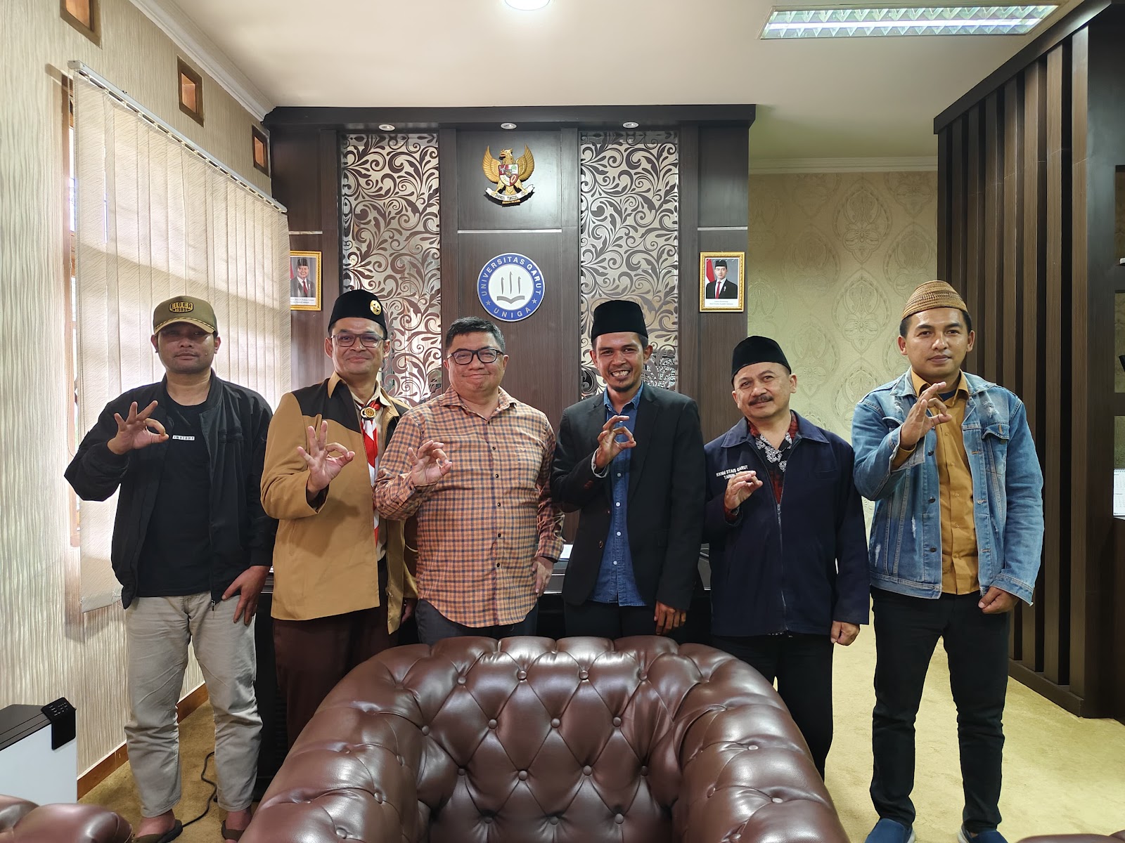 Dalam rangka meningkatkan kualitas pendidikan agama Islam di Kabupaten Garut, Pengurus DPC FKDT Garut 2024-2029 melakukan koordinasi bersama Bupati Terpilih Prof. Dr. Abdusy Syakur, M.Eng