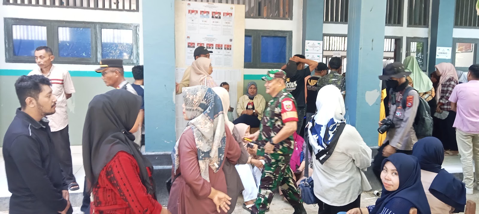 Dandim 1416/Muna Pastikan Aman Jalannya Pemungutan suara