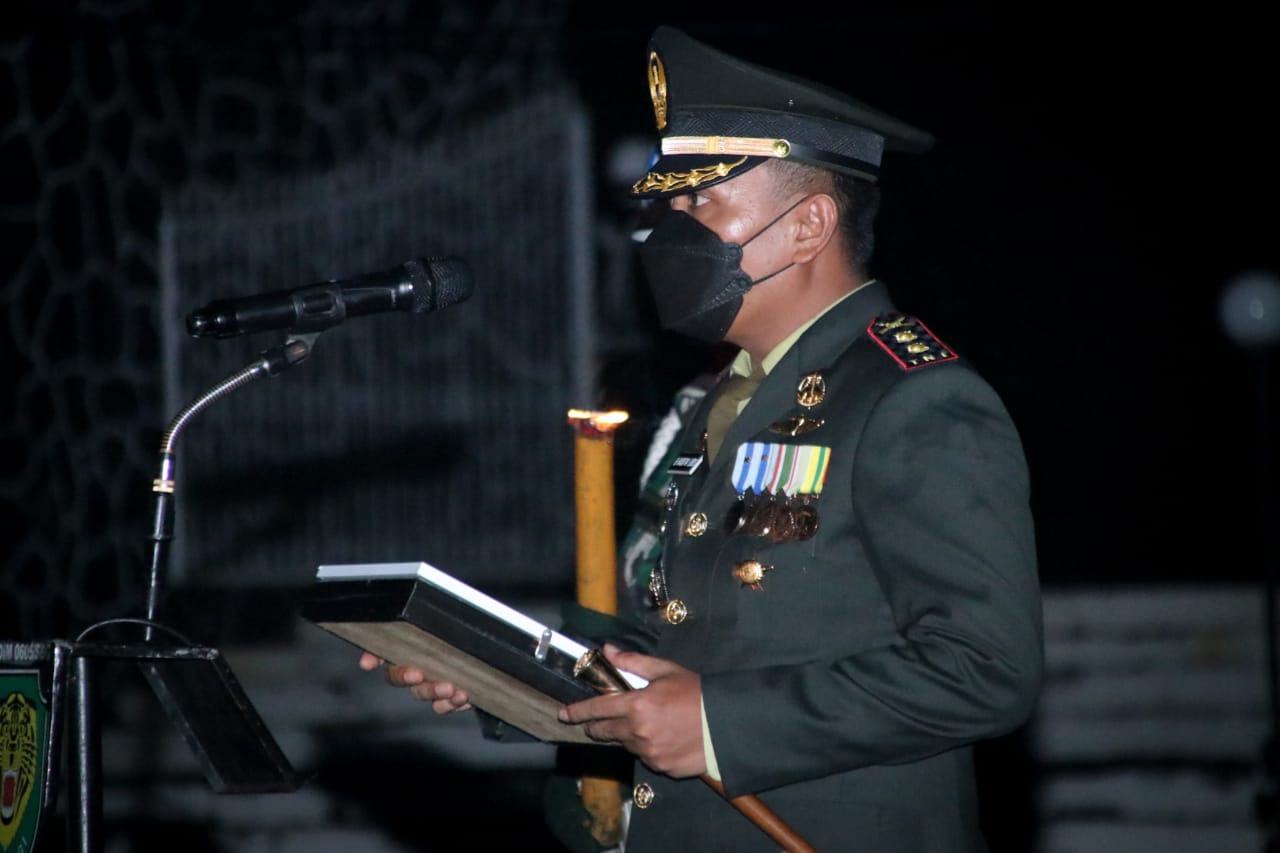 Dandim Subang Pimpin Apel Kehormatan Dan  Renungan Suci Ditaman Pahlawan Cidongkol