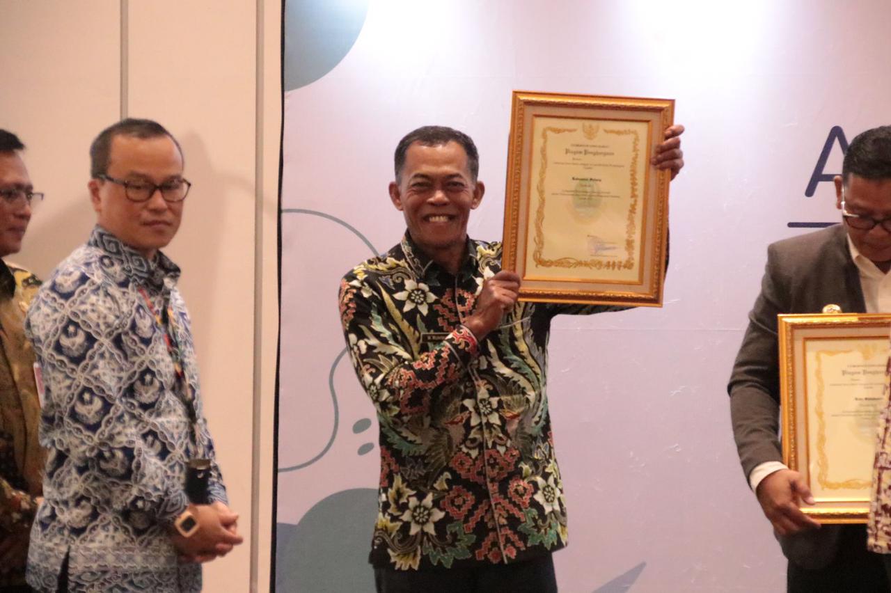 Di Sisa Akhir masa Jabatan, Kang Jimat persembahkan Juara 1" AKSI STUNTING AWARD "