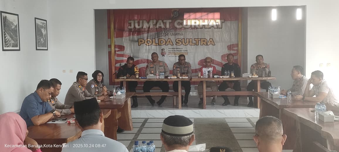 Ditlantas Polda Sultra Ikuti Giat Jumat Curhat Bersama Masyarakat Kelurahan Baruga