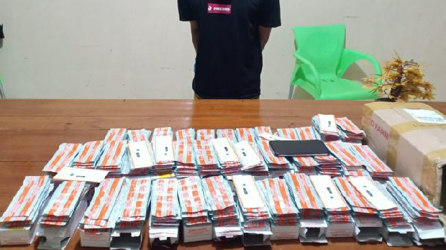 Edarkan Obat Tanpa Izin, Warna Kec.Manna Ditangkap Polisi