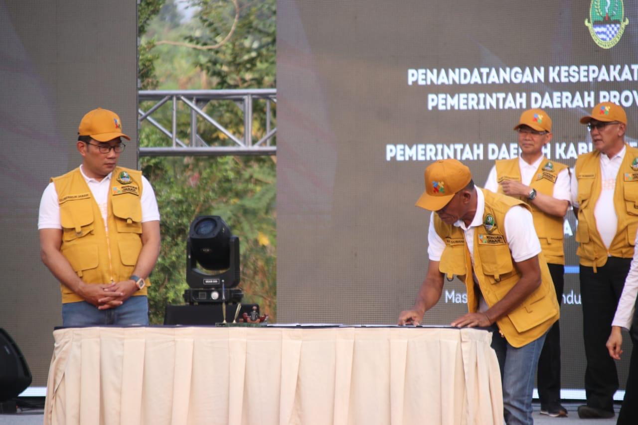 Fatwa Pujangga untuk Gubernur ' Kang Jimat, Hibur Kopdar  Daerah se-Jawa Barat