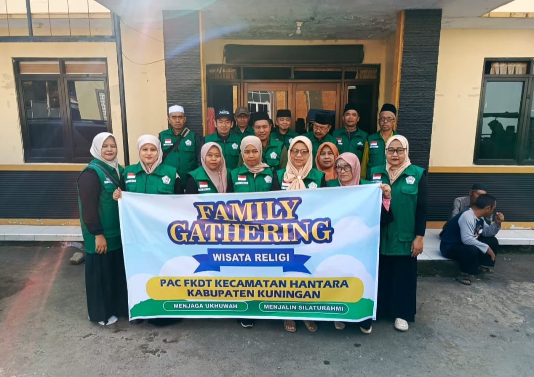 FKDT Kec.Hantara Gelar Kegiatan Ziarah,Perkuat Spirit Keislaman dan Kebersamaan Guru Madin