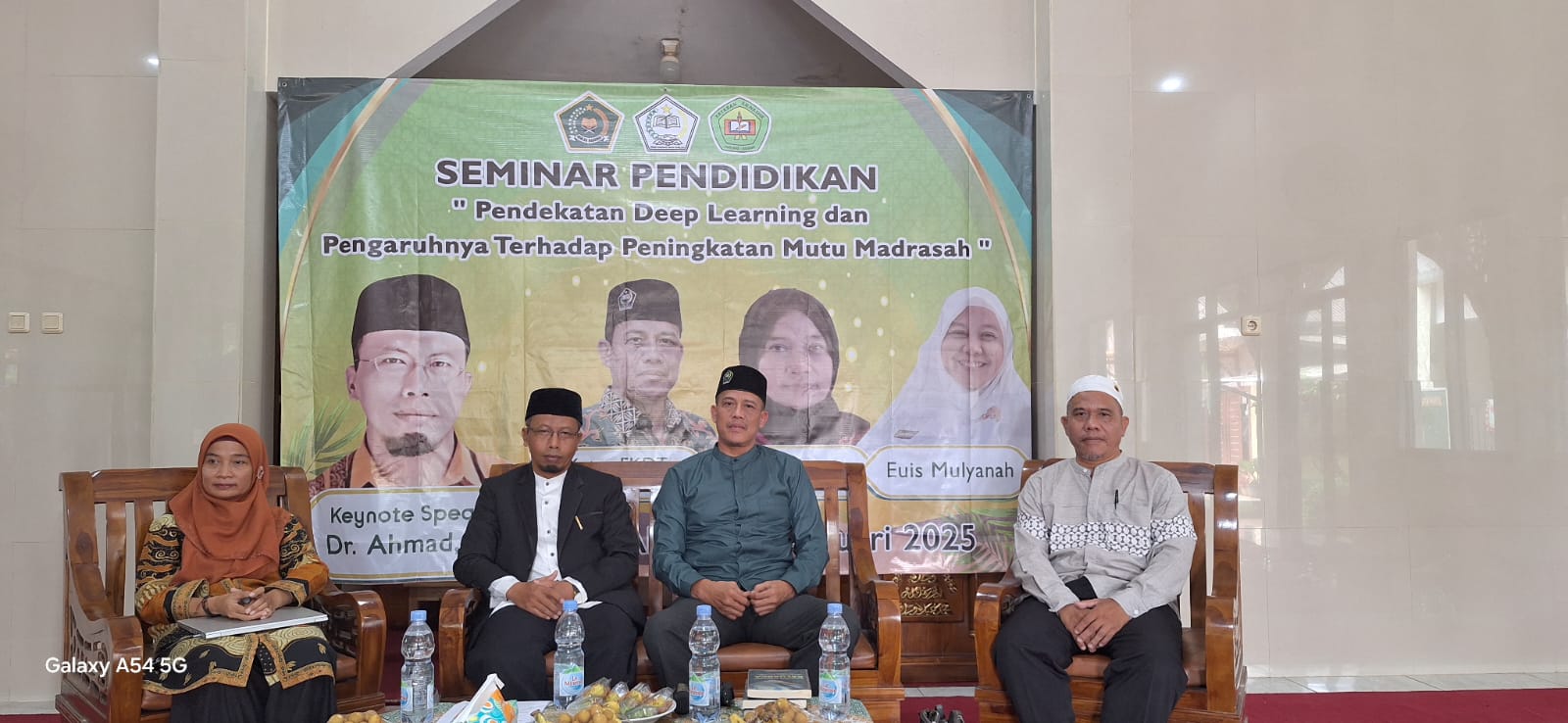 FKDT Parung Bogor Gelar Seminar Pendidikan, Kupas Tuntas Deep Learning untuk Madrasah Diniyah