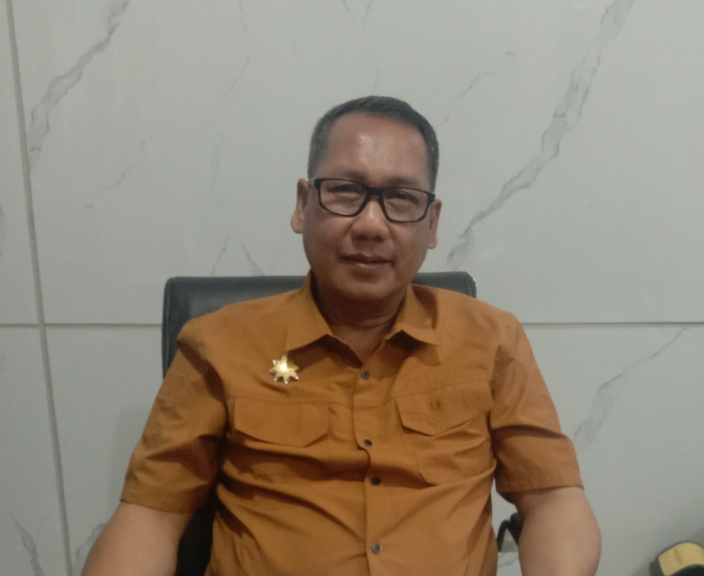 Gebragan Pertama Rona Mairansyah  Bapenda menghapus denda pajak daerah meliputi PBB dan pajak daerah lainnya hingga 30 September 2026