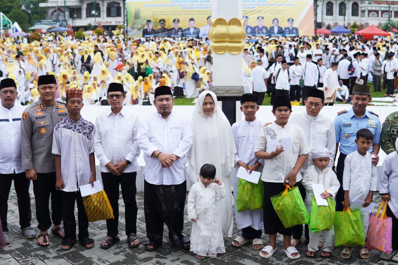 GELAR ISTIGHOTSAH & DO’A BERSAMA, BUPATI SUBANG: TERUS JAGA PERSATUAN DAN PERKUAT NILAI KEBERSAMAAN