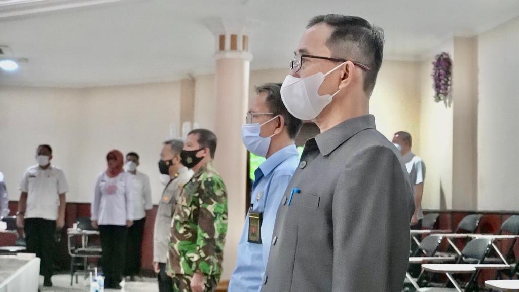H.Asep Nuroni Hadiri Rapat Paripurna DPRD Subang