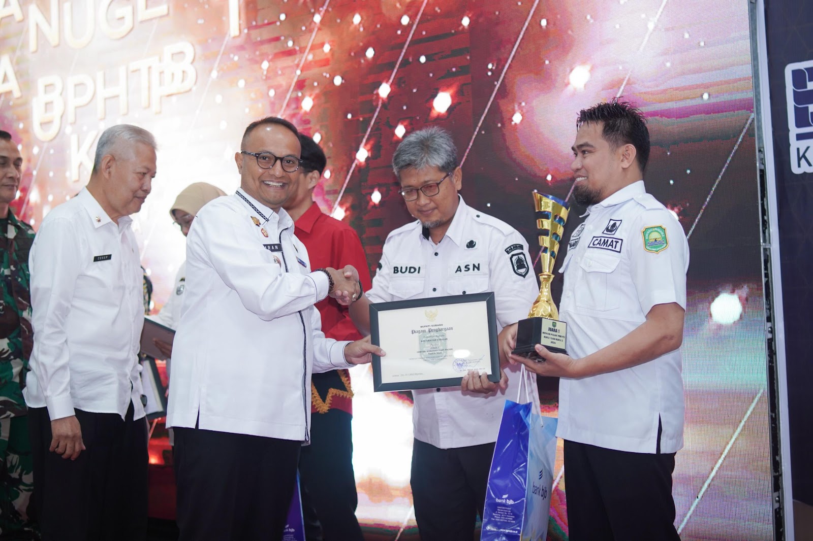 HADIR DALAM ANUGERAH PAJAK DAERAH 2024, PJ BUPATI SUBANG INGIN SUBANG MANDIRI SECARA FISKAL