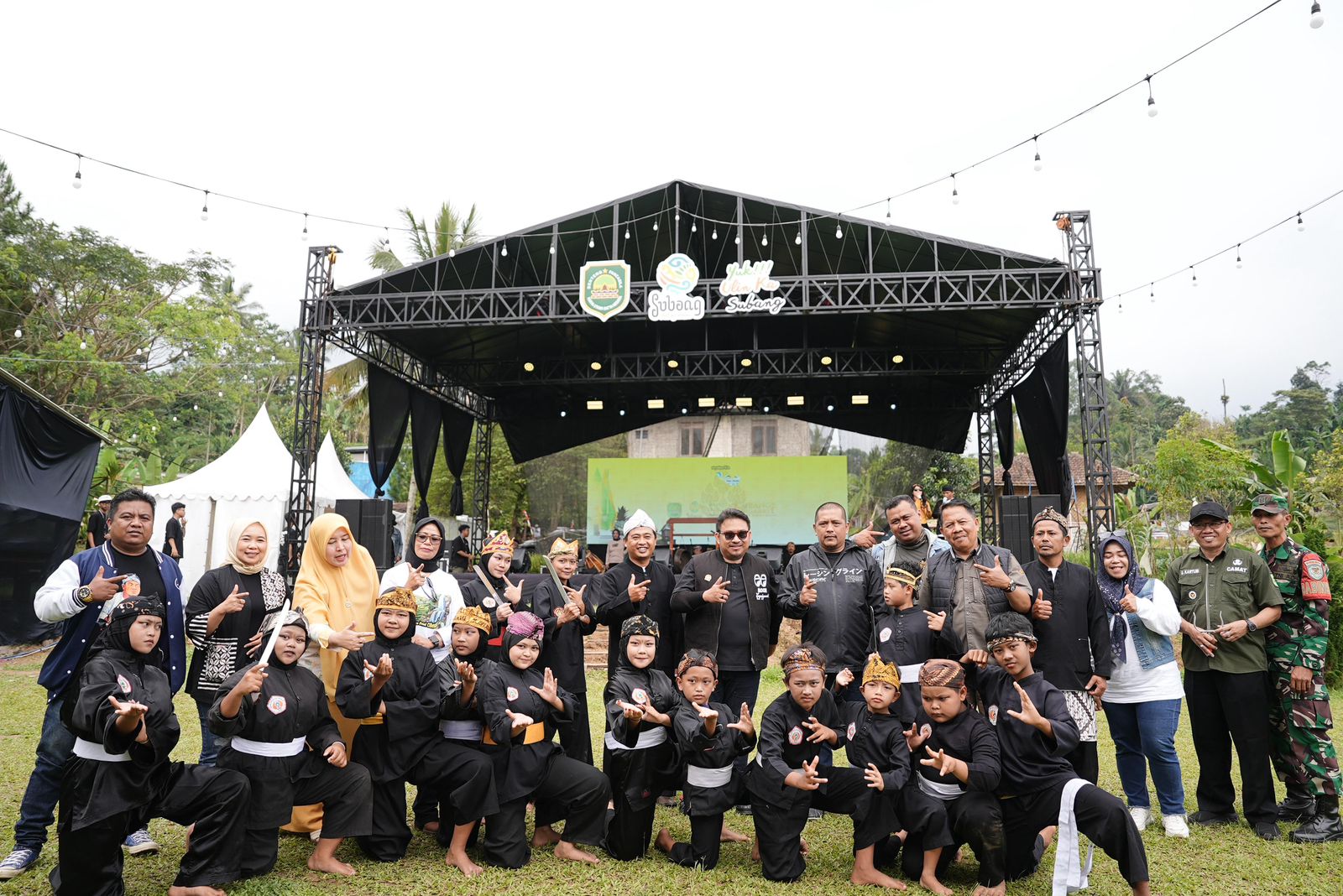 HADIRI FESTIVAL DESA WISATA CIBEUSI, BUPATI SUBANG DUKUNG PENGEMBANGAN DAN BOTRAM BERSAMA MASYARAKAT
