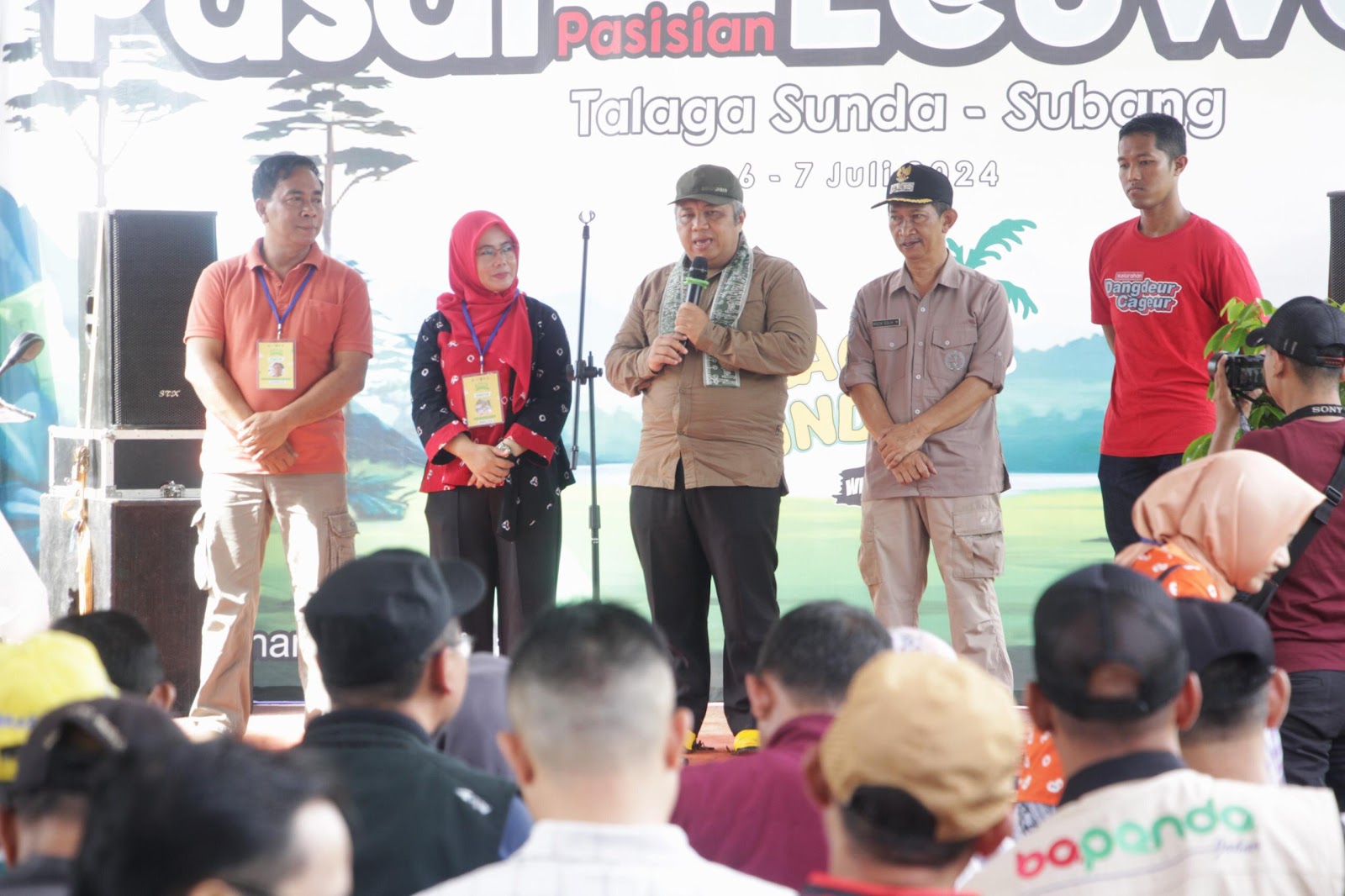 Hadiri Gelar Produk Pasar Pasisian Leuweung Talaga Sunda, PJ. Bupati Subang Ajak Seluruh Masyarakat Peduli Terhadap Lingkungan