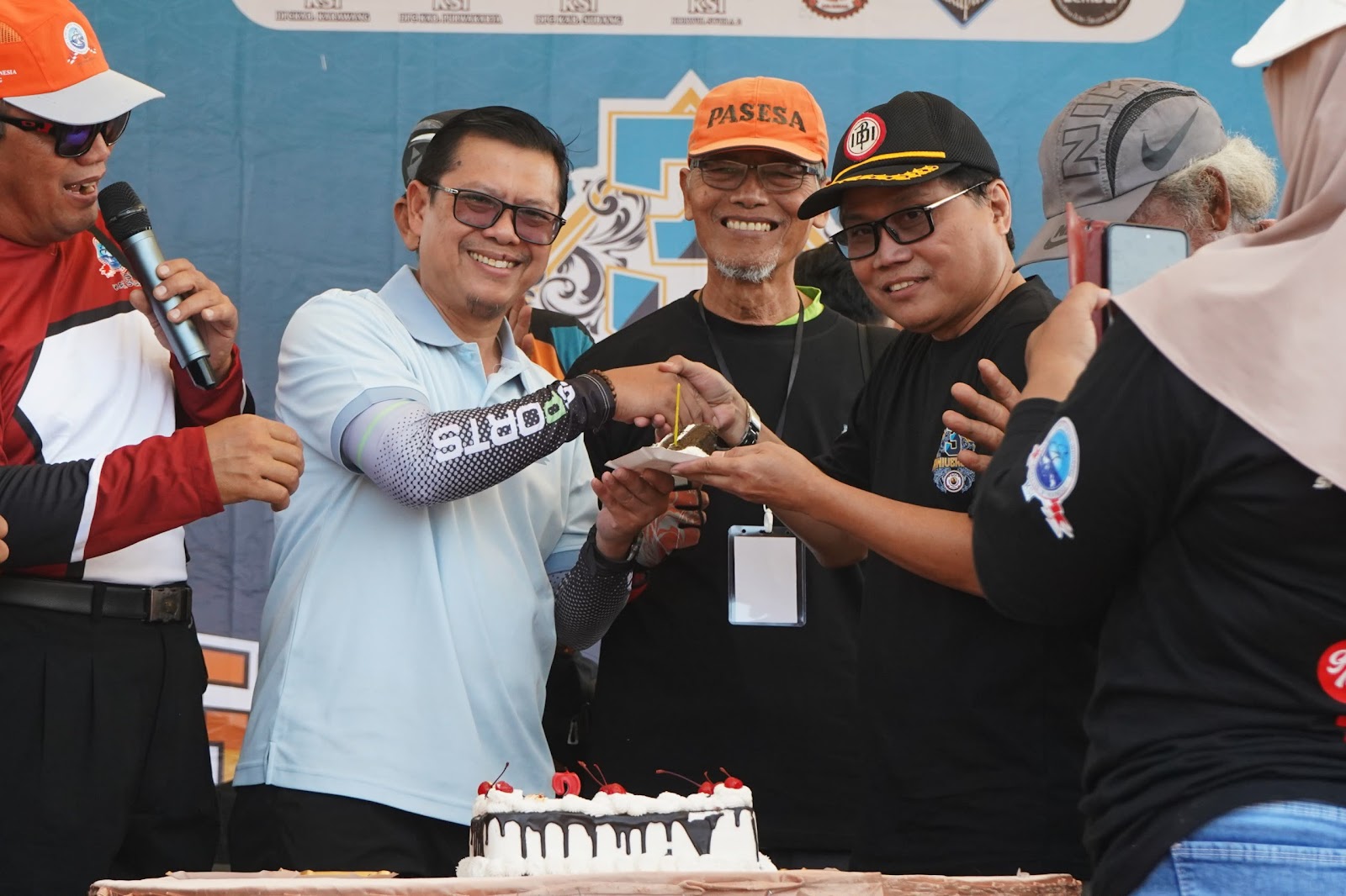 Hadiri Hari Jadi Ke-3 Goweser Ciasem Community, Kang Akur Yakini Olahraga Berdampak Positif Bagi Masyarakat Subang