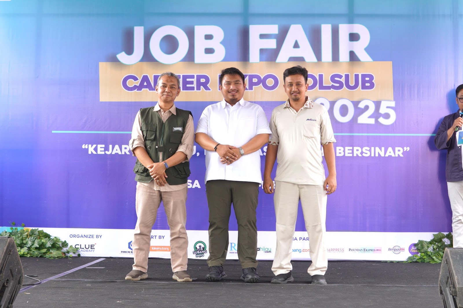 HADIRI JOB FAIR POLSUB, KANG REY PASTIKAN TIDAK ADA PUNGLI DALAM _OPEN RECRUITMENT_  PERUSAHAAN DI SUBANG