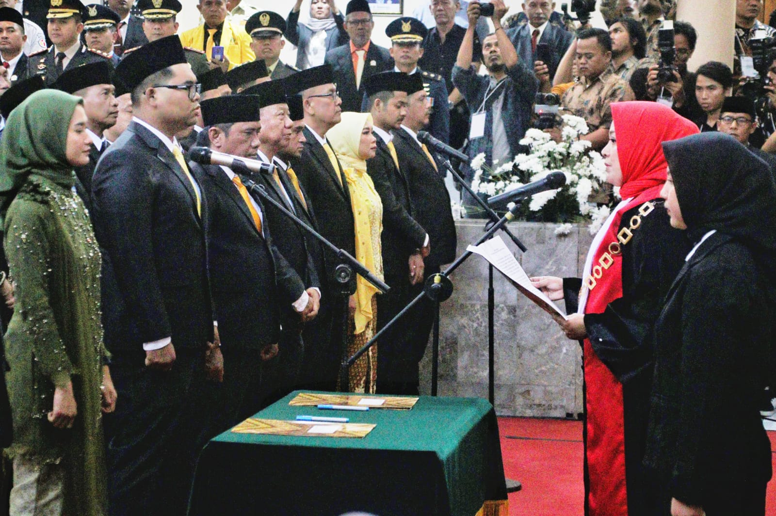 Hadiri Pengambilan Sumpah Janji Anggota DPRD Subang 2024-2029, PJ Bupati Subang Tekankan Kolaborasi Diutamakan Kepentingan Umum