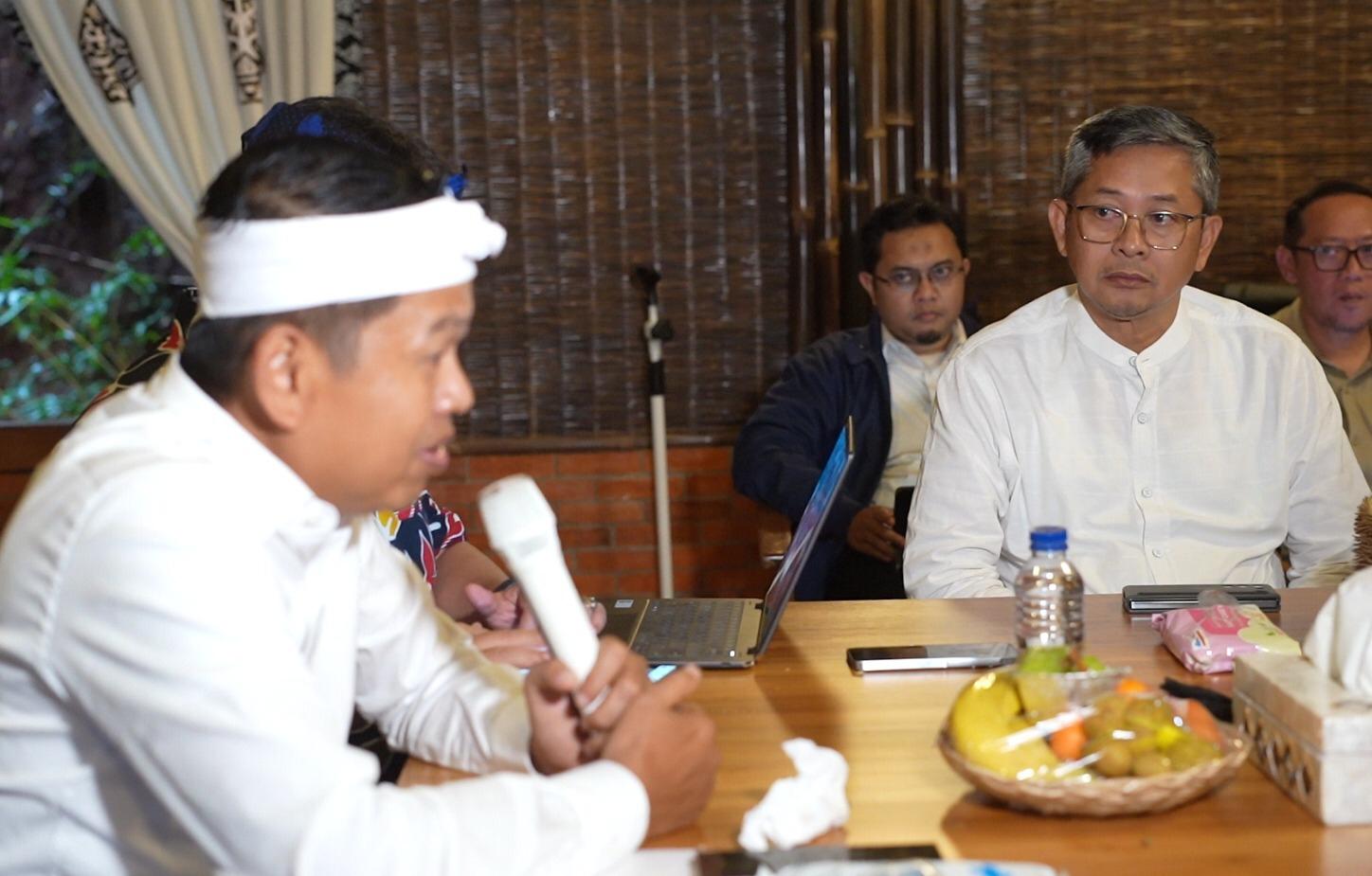 Hadiri Pertemuan Bupati se-Jawa Barat dengan Gubernur Terpilih, Pj. Bupati Subang Kang Ade: “Bagian dari Konsolidasi Kebijakan”